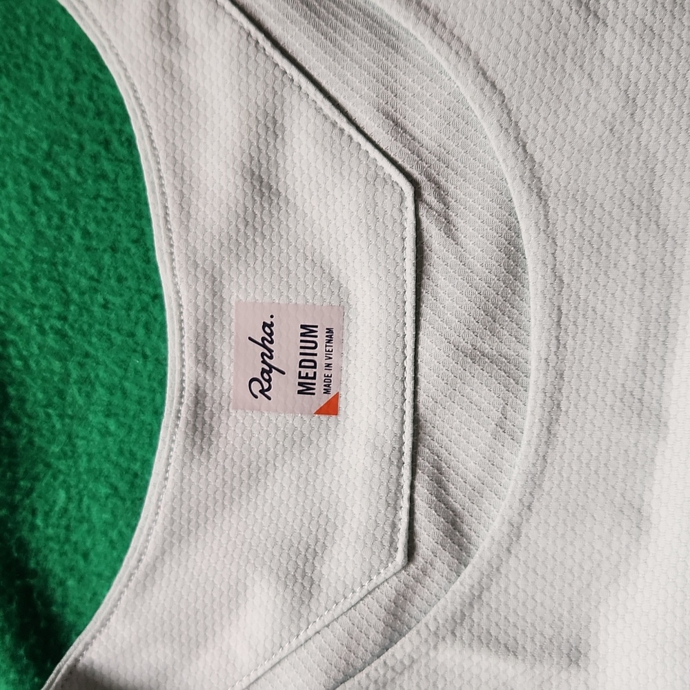 Rapha Trail Jersey - image 5